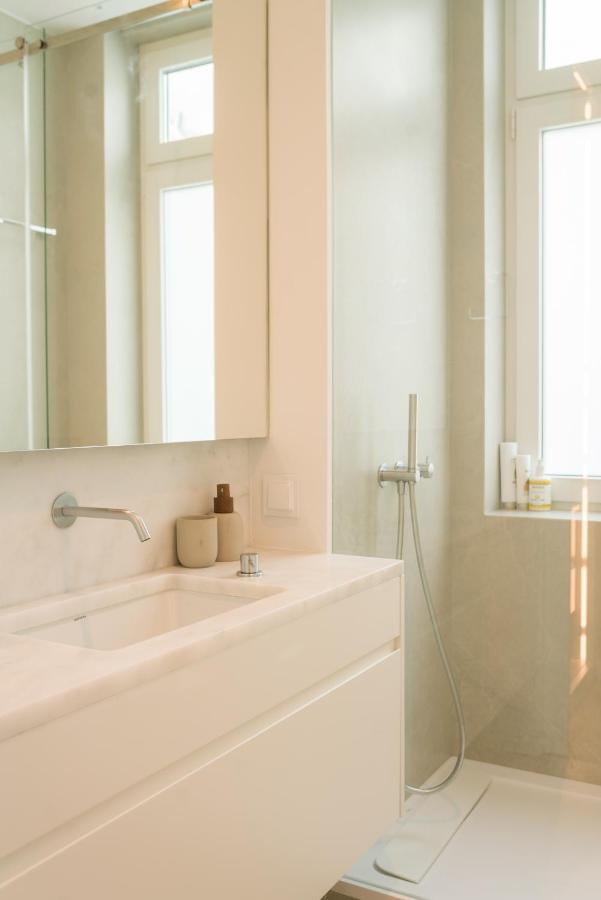 ליסבון Luxury Condo In Heart Of Baixa-Chiado מראה חיצוני תמונה